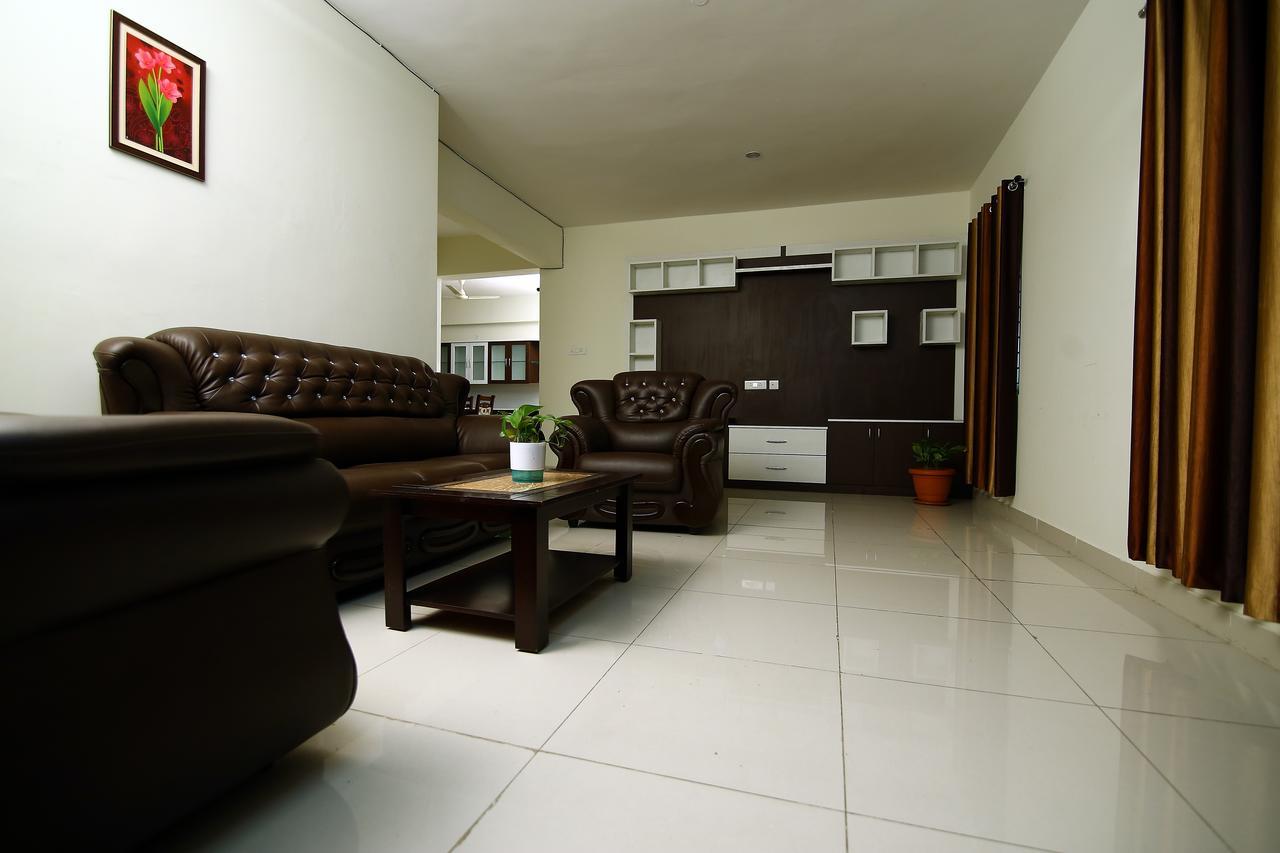 Hotel Fresh Living Prime Hitech Hyderabad Esterno foto